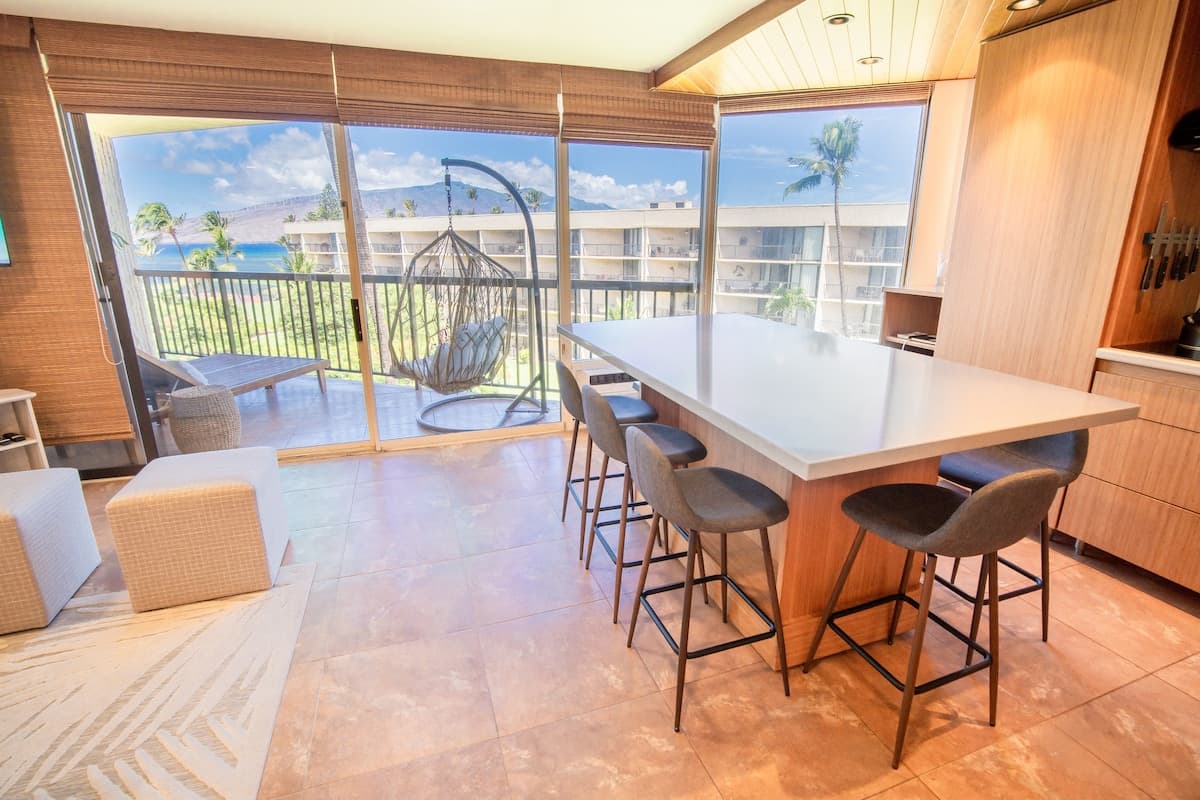 Condo in Kihei · ★4.91 · 2 bedrooms · 3 beds · 2 private baths - Photo 1