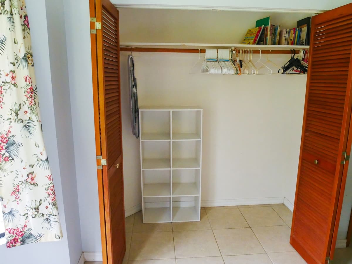 Home in Volcano · ★4.98 · 2 bedrooms · 3 beds · 1 private bath - Photo 2