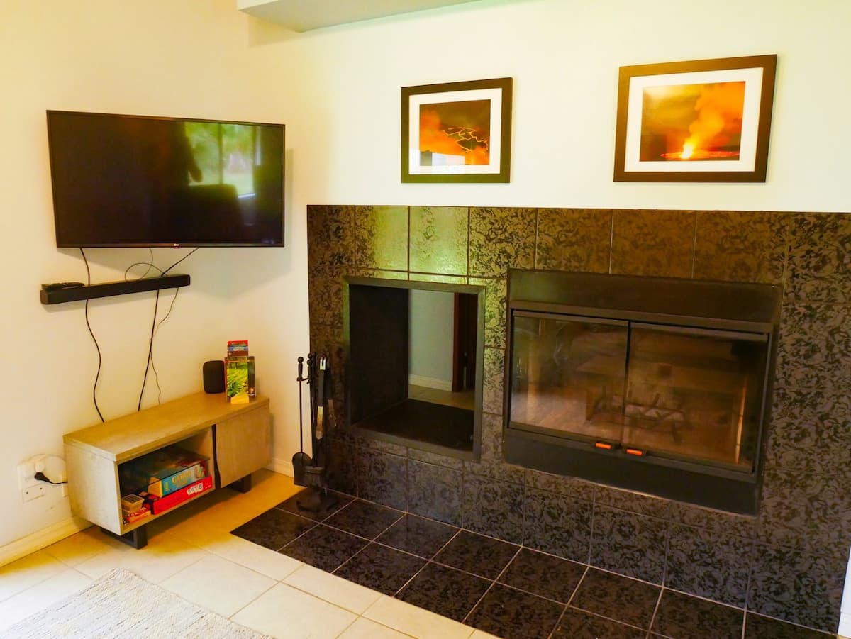 Home in Volcano · ★4.98 · 2 bedrooms · 3 beds · 1 private bath - Photo 5