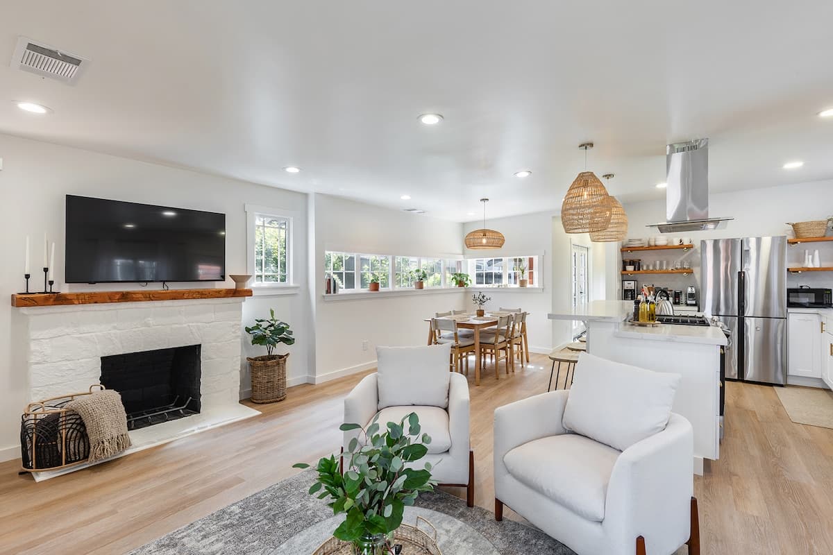 Casita Monterey Sonoma Wine Country Home - Photo 4