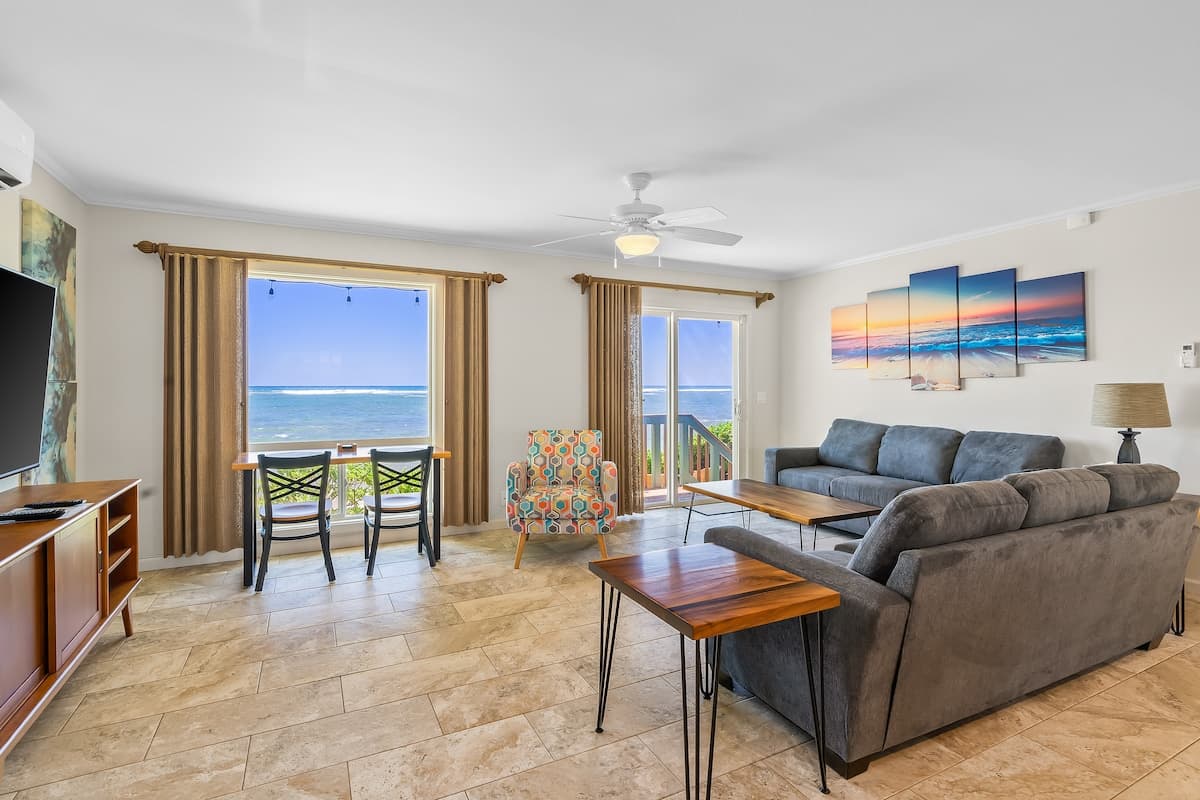 Home in Kapaa · ★4.96 · 4 bedrooms · 5 beds · 2 baths - Photo 2