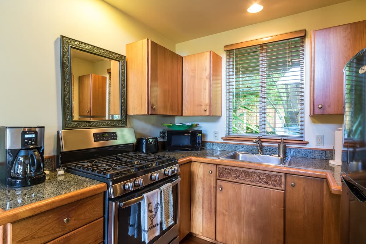 Home in Makawao · ★4.99 · 1 bedroom · 1 bed · 1 bath - Photo 1