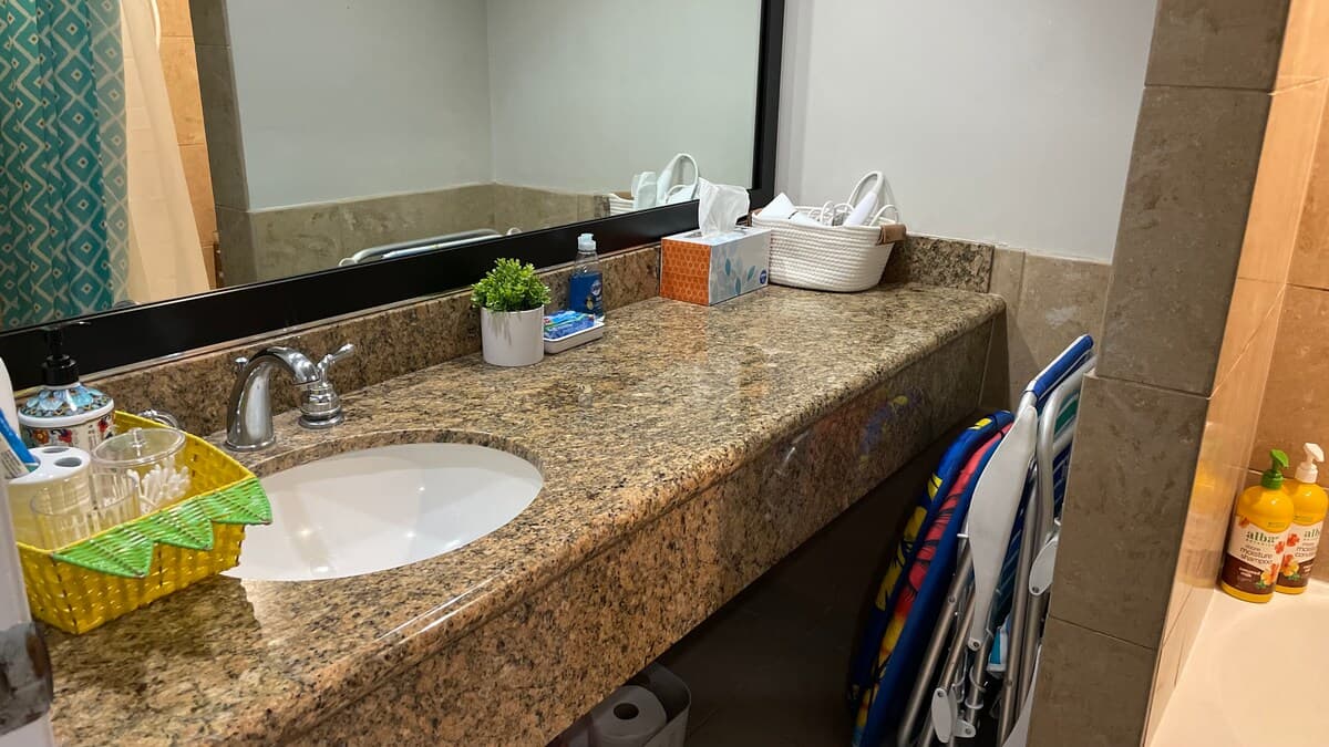Great Location🏖Free Parking 🚗Aqua palms hotel - Photo 3