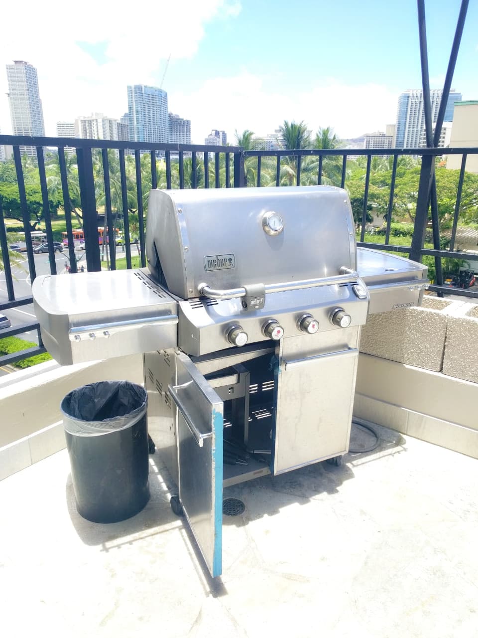 Condo in Honolulu · ★4.91 · 1 bedroom · 1 bed · 1 private bath - Photo 4