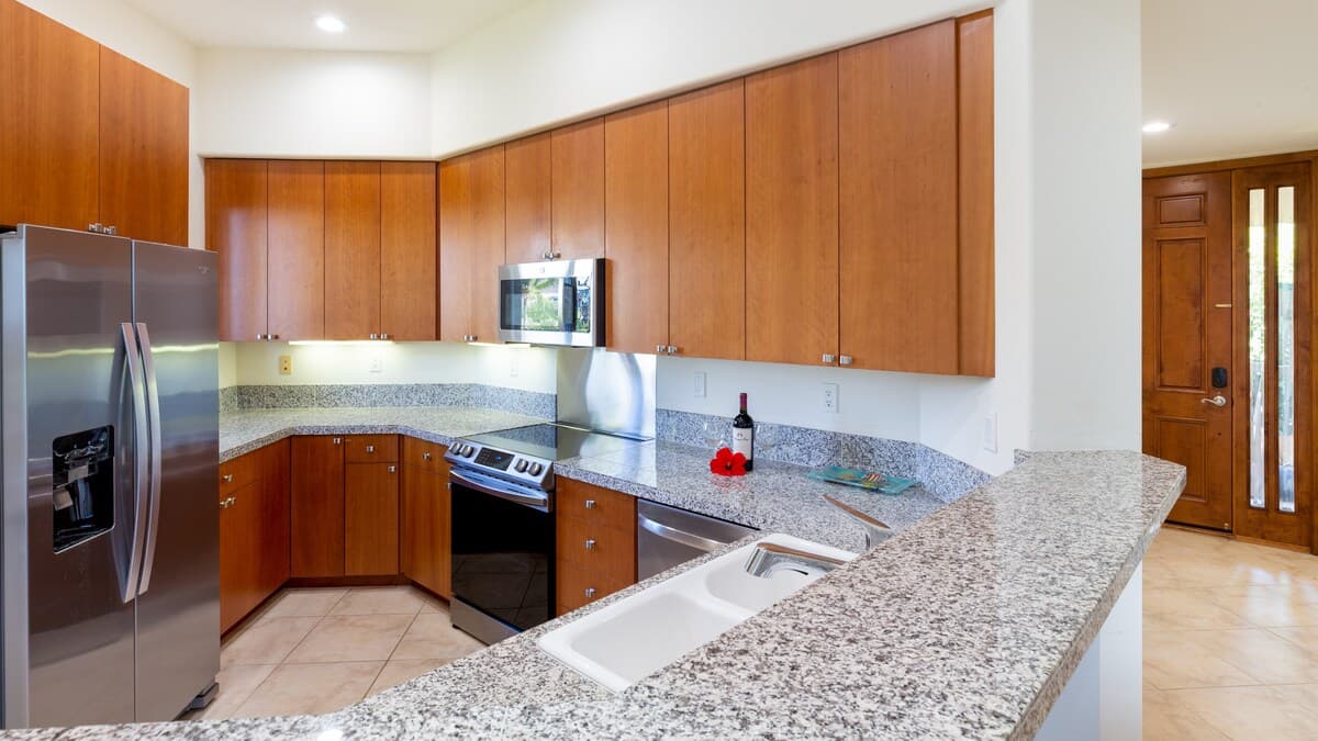 Home in Waimea · ★4.95 · 2 bedrooms · 4 beds · 2 baths - Photo 5