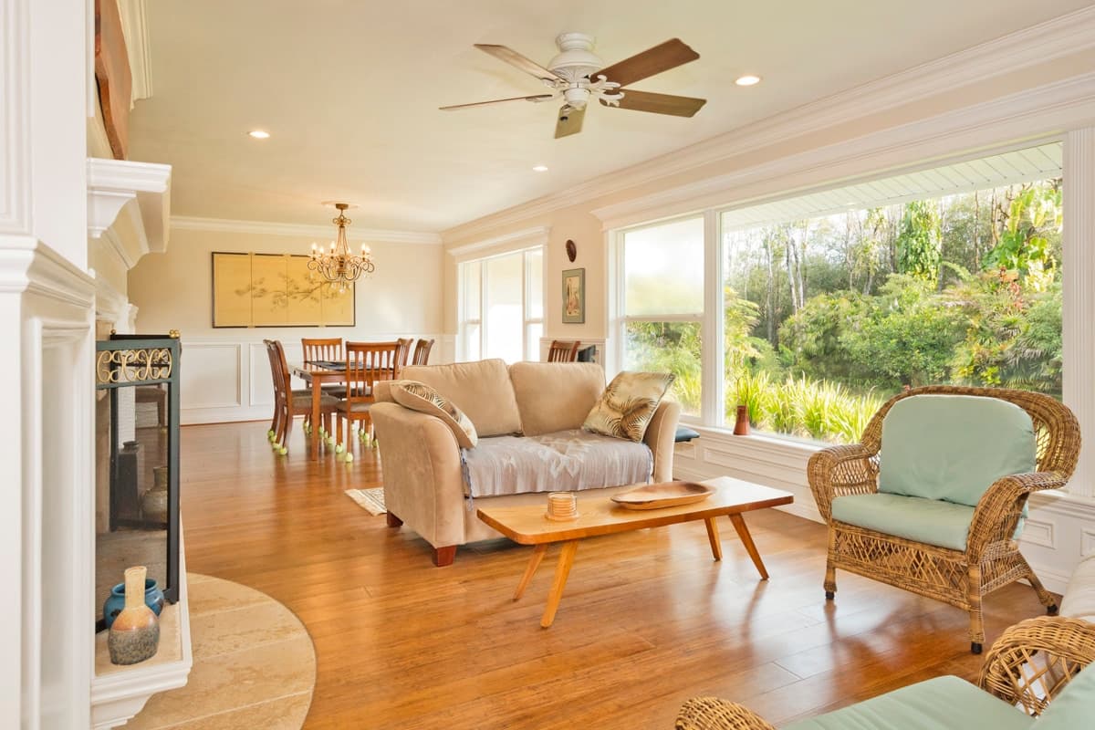 Home in Hilo · ★4.94 · 4 bedrooms · 7 beds · 2.5 private baths - Photo 2