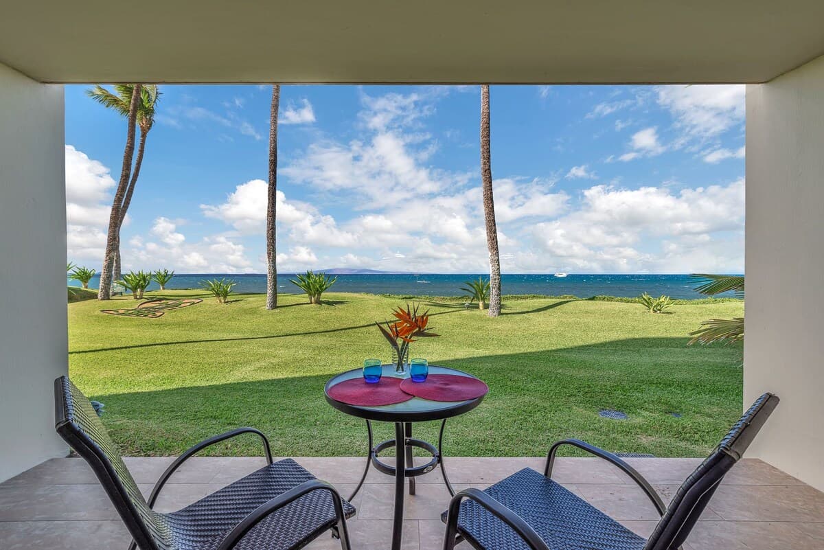 Condo in Kihei · ★4.84 · 1 bedroom · 2 beds · 1 private bath - Photo 4