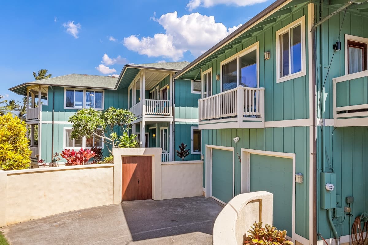 Home in Paia · ★4.91 · 6 bedrooms · 8 beds · 4.5 baths - Photo 5