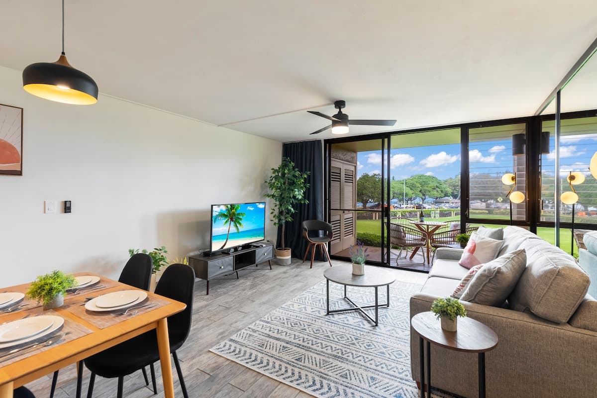 Condo in Kihei · ★4.9 · 1 bedroom · 2 beds · 2 private baths - Photo 5