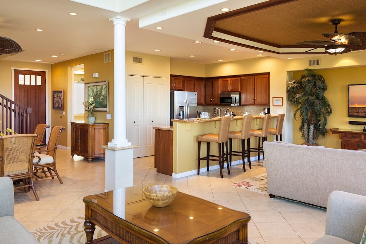 Townhouse in Waimea · ★4.95 · 3 bedrooms · 5 beds · 3 private baths - Photo 2
