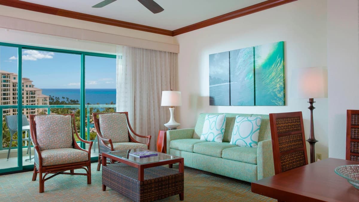 Condo in Kapolei · ★5.0 · 2 bedrooms · 4 beds · 2 private baths - Photo 3