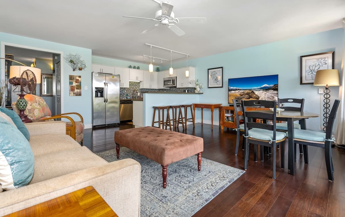 Condo in Kihei · ★4.9 · 1 bedroom · 2 beds · 1 private bath - Photo 3