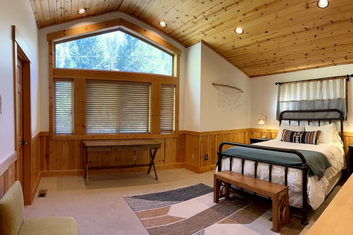Mountain-View Home with Game Room Near Trails - Photo 5
