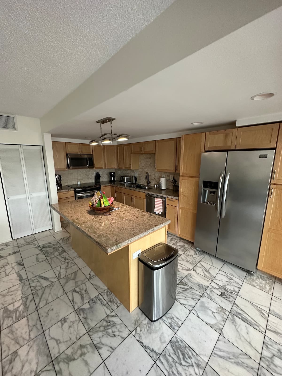 Condo in Kailua-Kona · ★4.92 · 2 bedrooms · 3 beds · 2 baths - Photo 5
