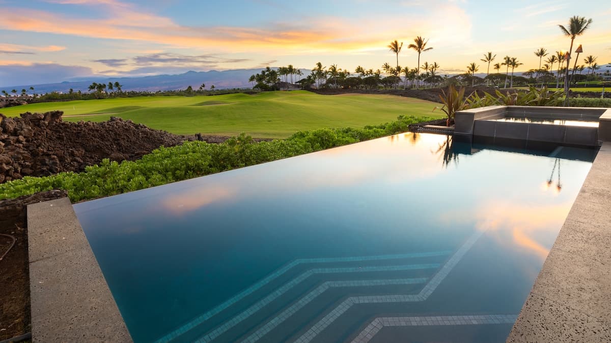 Home in Waimea · ★5.0 · 4 bedrooms · 5 beds · 4.5 baths - Photo 1