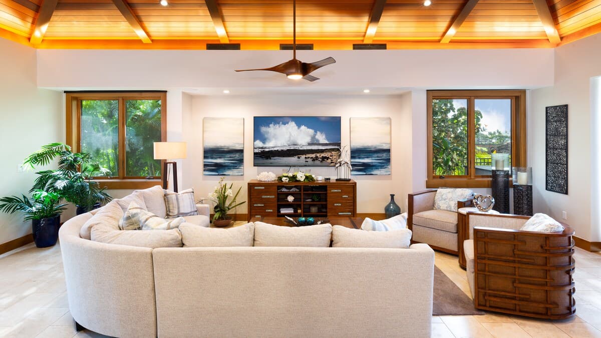 Home in Waimea · ★5.0 · 4 bedrooms · 5 beds · 4.5 baths - Photo 4