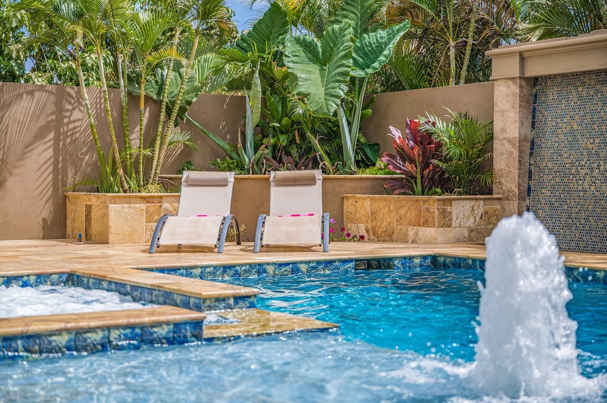 Villa in Kihei · ★5.0 · 6 bedrooms · 9 beds · 5 baths - Photo 1