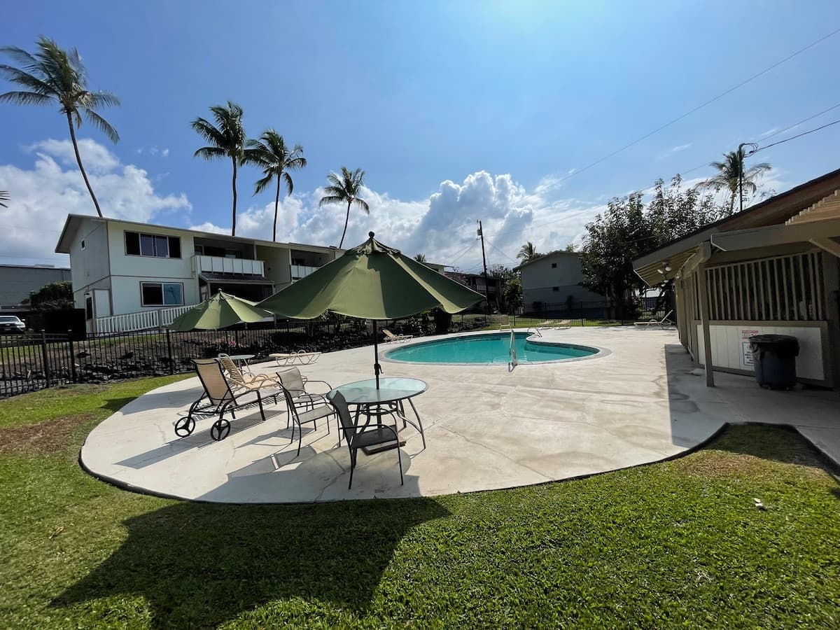 Condo in Kailua-Kona · ★4.88 · 1 bedroom · 1 bed · 1 bath - Photo 4