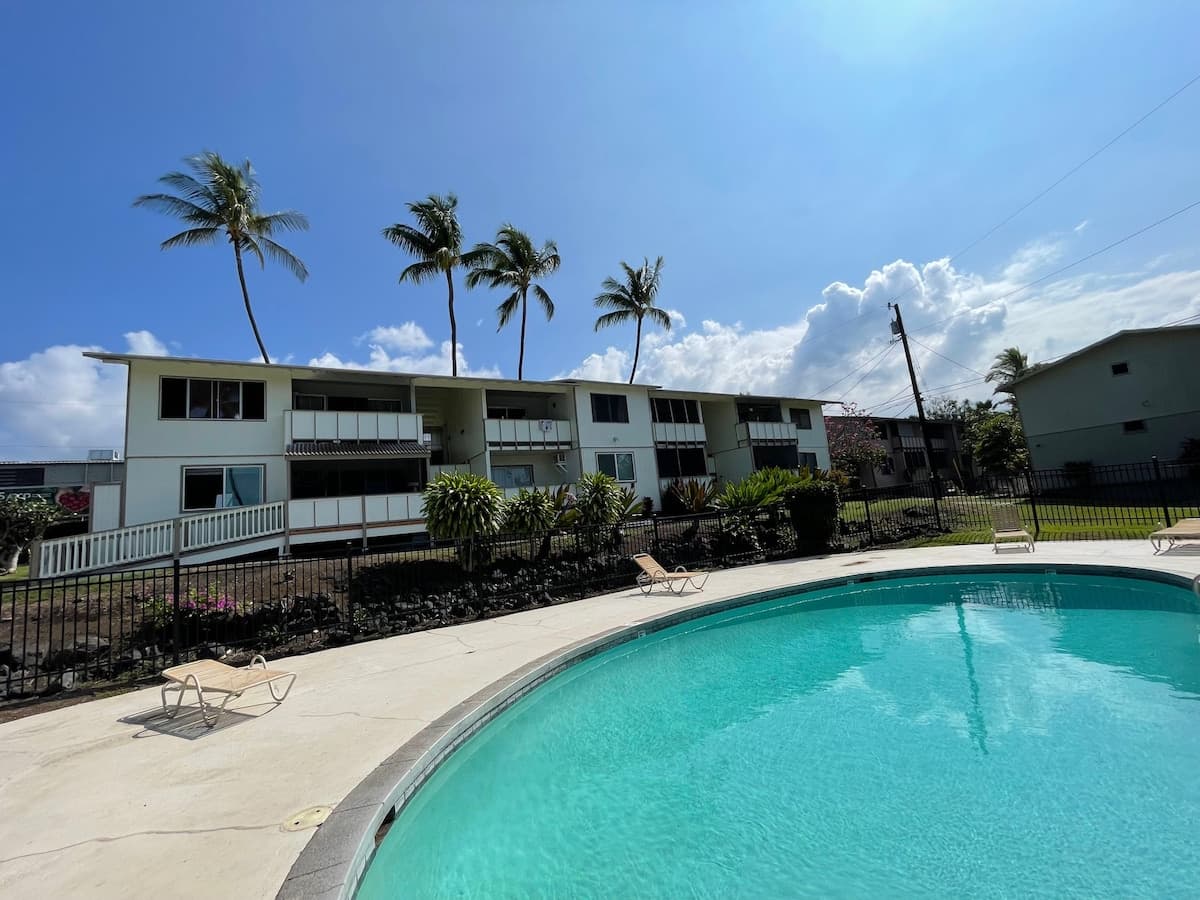 Condo in Kailua-Kona · ★4.88 · 1 bedroom · 1 bed · 1 bath - Photo 3