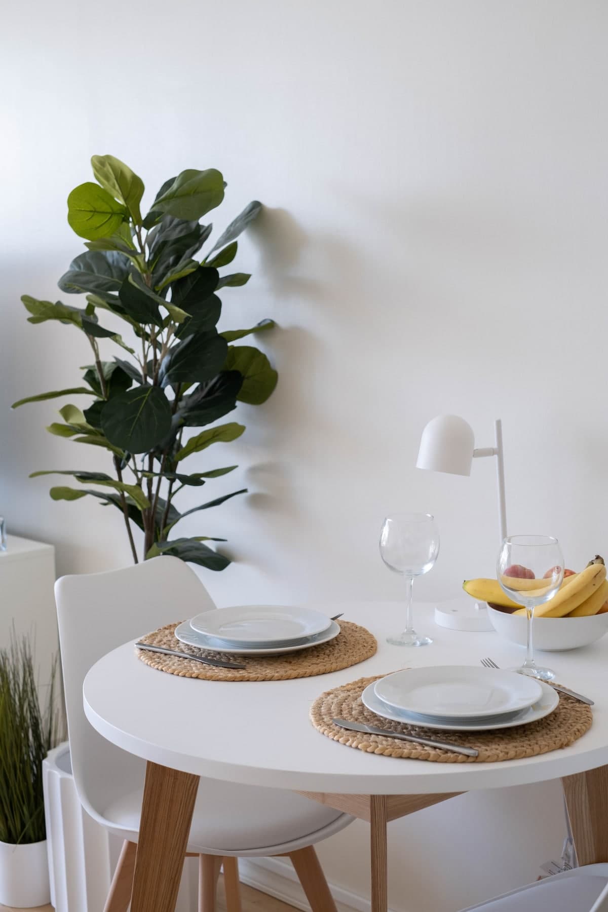 Modern and Clean Studio w Parking & Ocean View - Photo 4
