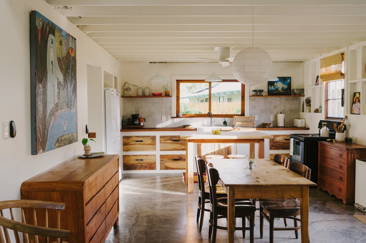 Home in Kailua-Kona · ★4.98 · 3 bedrooms · 4 beds · 3.5 baths - Photo 1