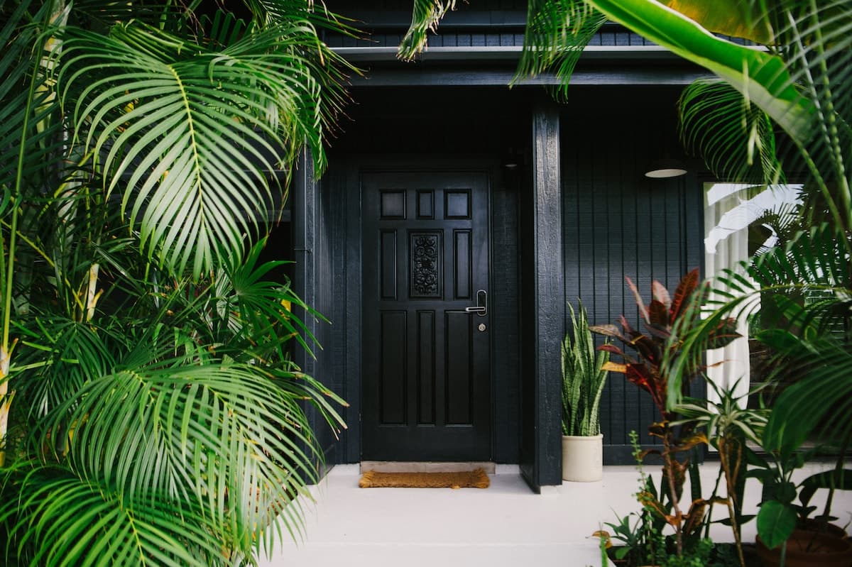Home in Kailua-Kona · ★4.98 · 3 bedrooms · 4 beds · 3.5 baths - Photo 2