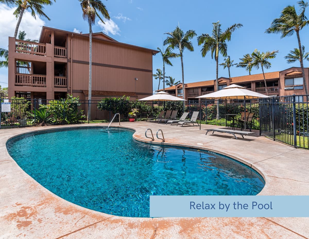 Condo in Lahaina · ★4.97 · 1 bedroom · 2 beds · 1 bath - Photo 1