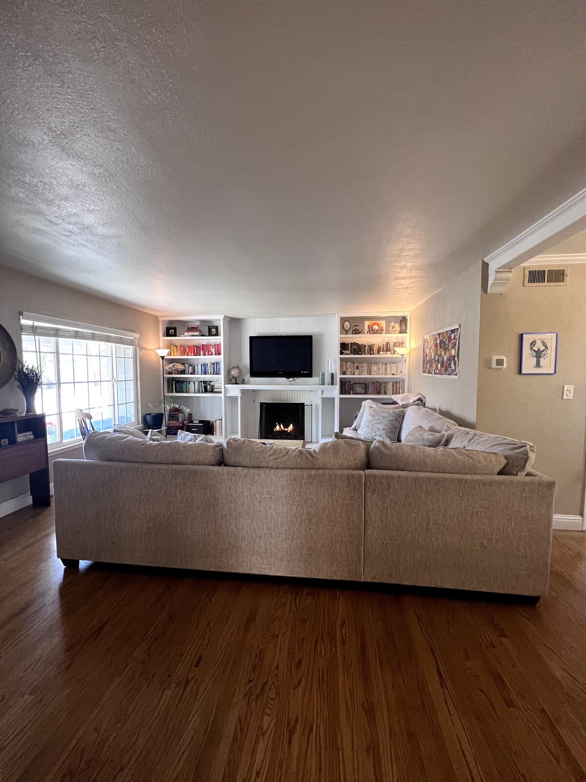 Cozy Family Home with Yard, Coffee & Books - Photo 3