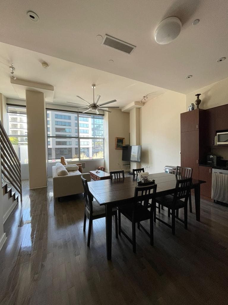 Oracle Park Steps, Loft-Style Condo, 75 TV - Photo 3