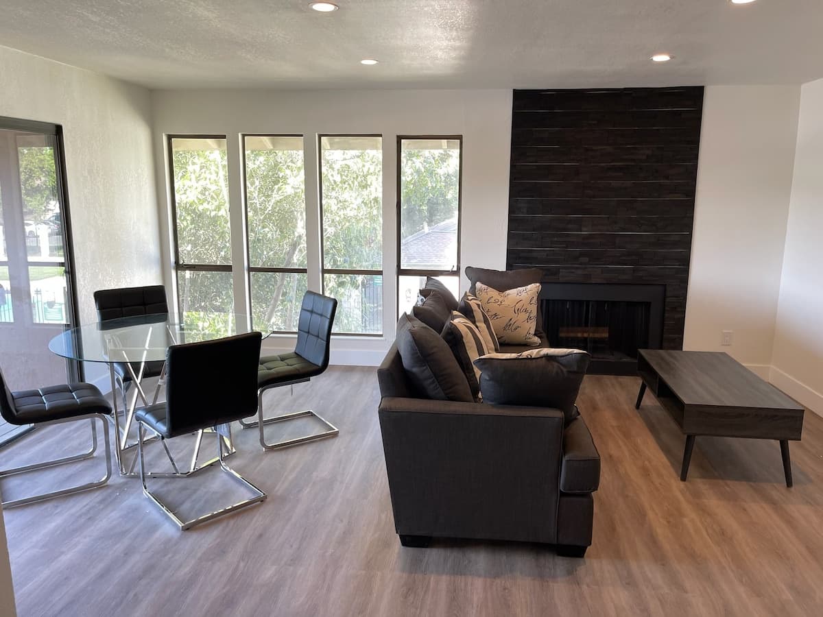 Gated Condo with Pool, 75 TV, Pet-Friendly - Photo 4