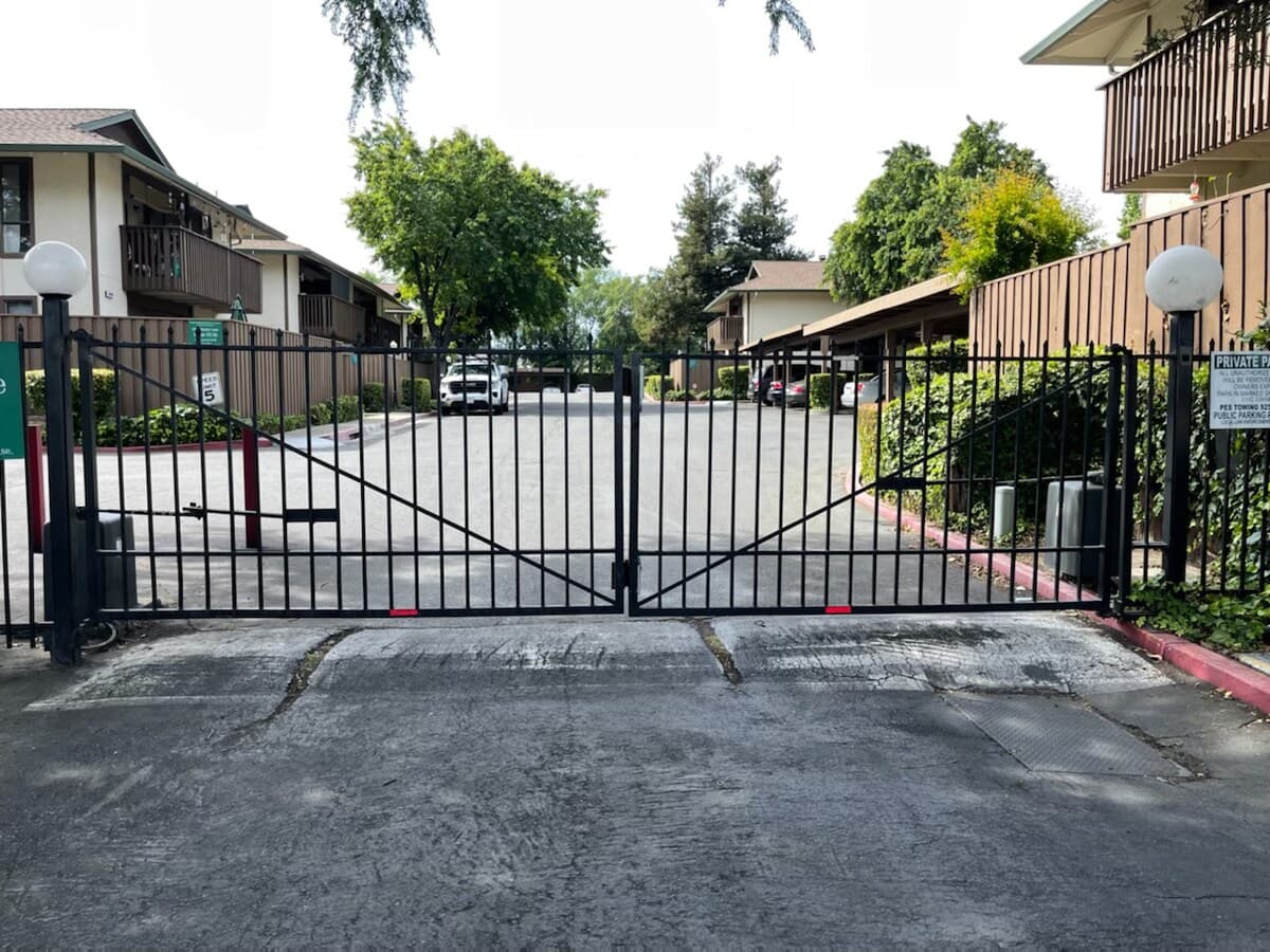 Gated Condo with Pool, 75 TV, Pet-Friendly - Photo 2