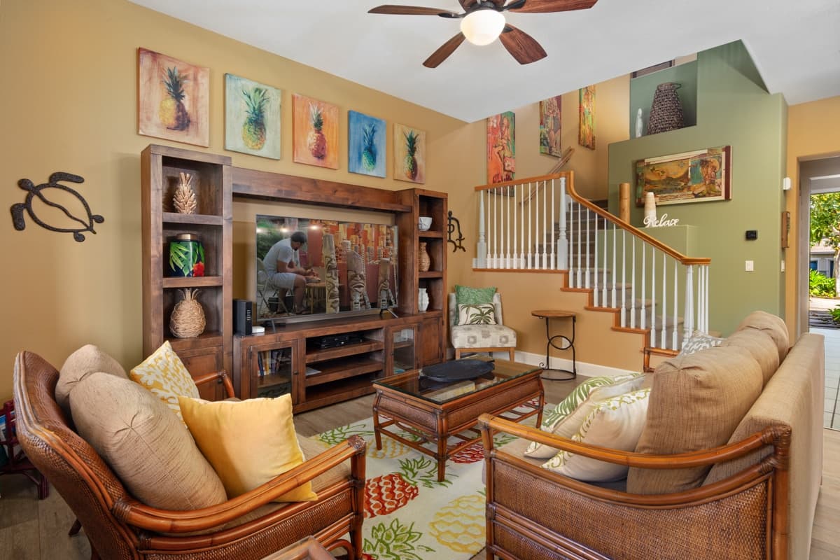 Townhouse in Waimea · ★4.87 · 2 bedrooms · 3 beds · 2.5 baths - Photo 2