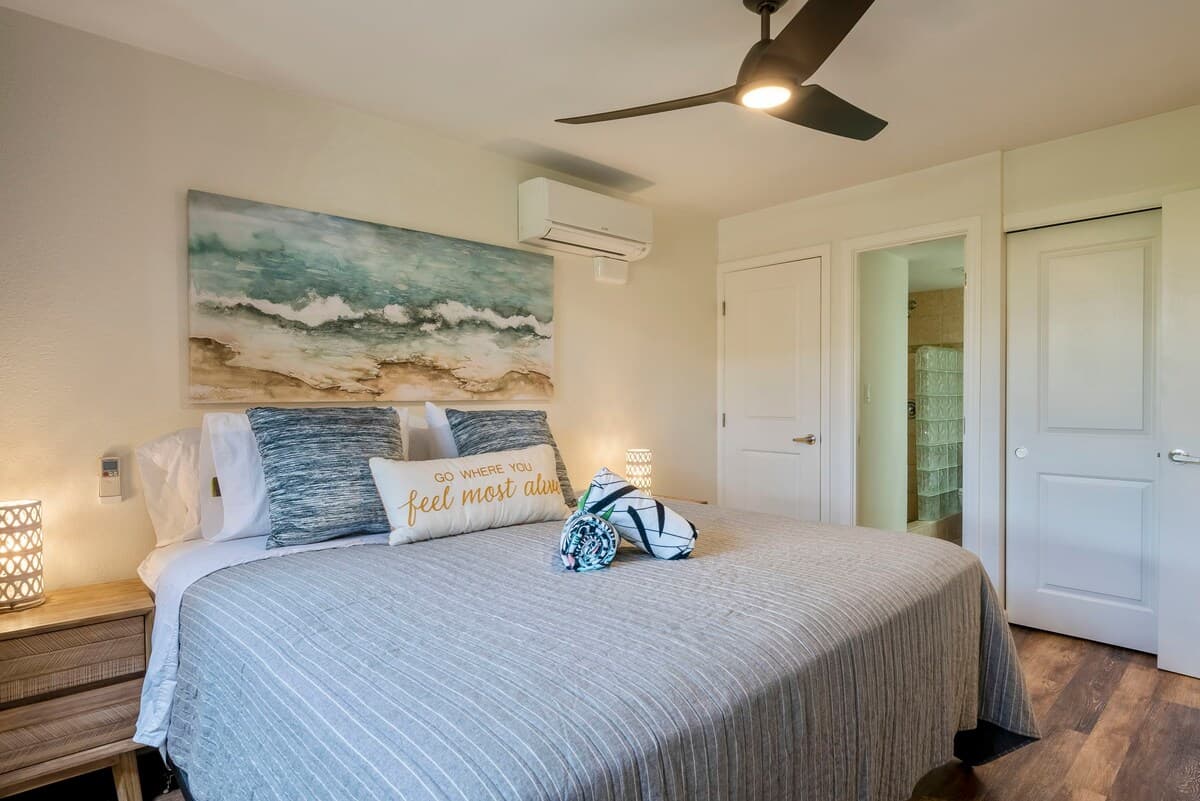 Condo in Kihei · ★4.92 · 1 bedroom · 2 beds · 2 private baths - Photo 2