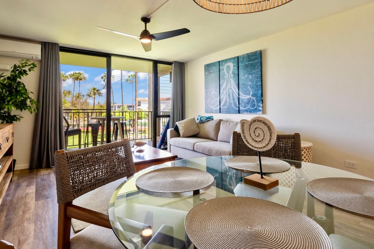Condo in Kihei · ★4.92 · 1 bedroom · 2 beds · 2 private baths - Photo 3