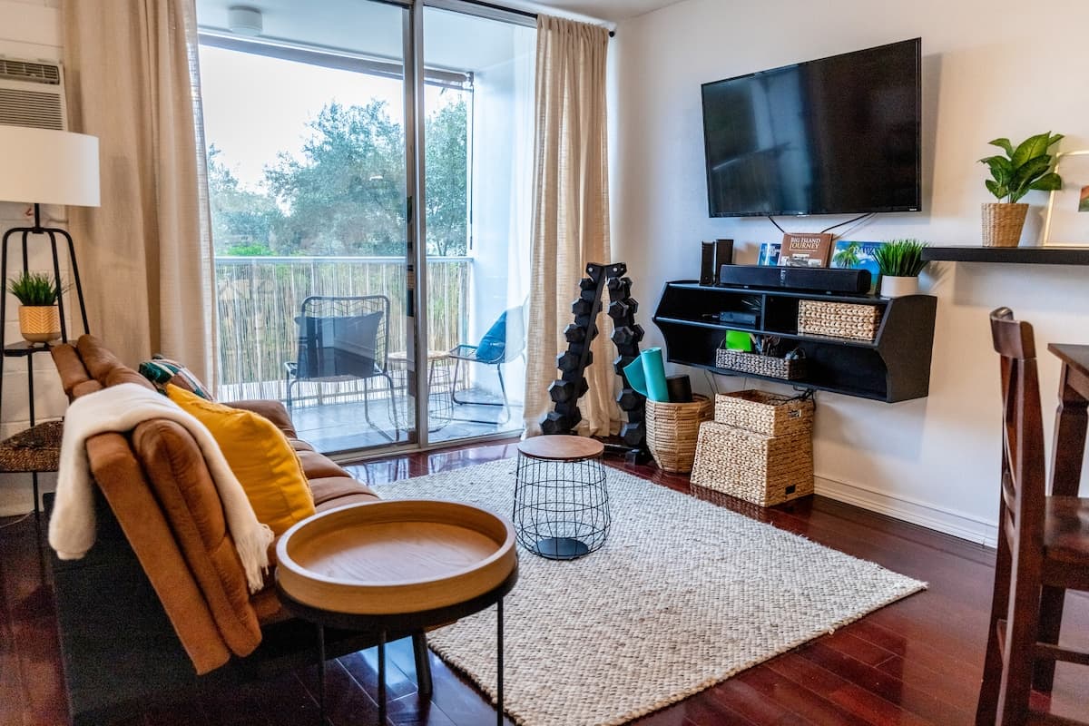 Condo in Kailua-Kona · ★4.45 · 1 bedroom · 1 bed · 1 bath - Photo 5