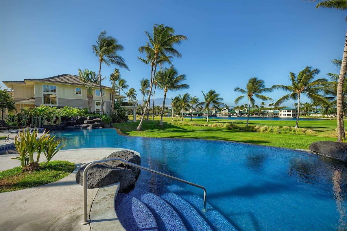 Condo in Waikoloa Village · ★5.0 · 3 bedrooms · 4 beds · 3 private baths - Photo 5