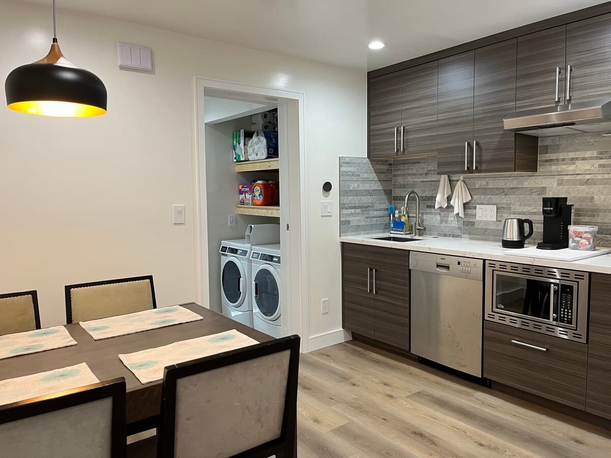 Newly Remodeled 2-Suite Garden Unit in Portola - Photo 1