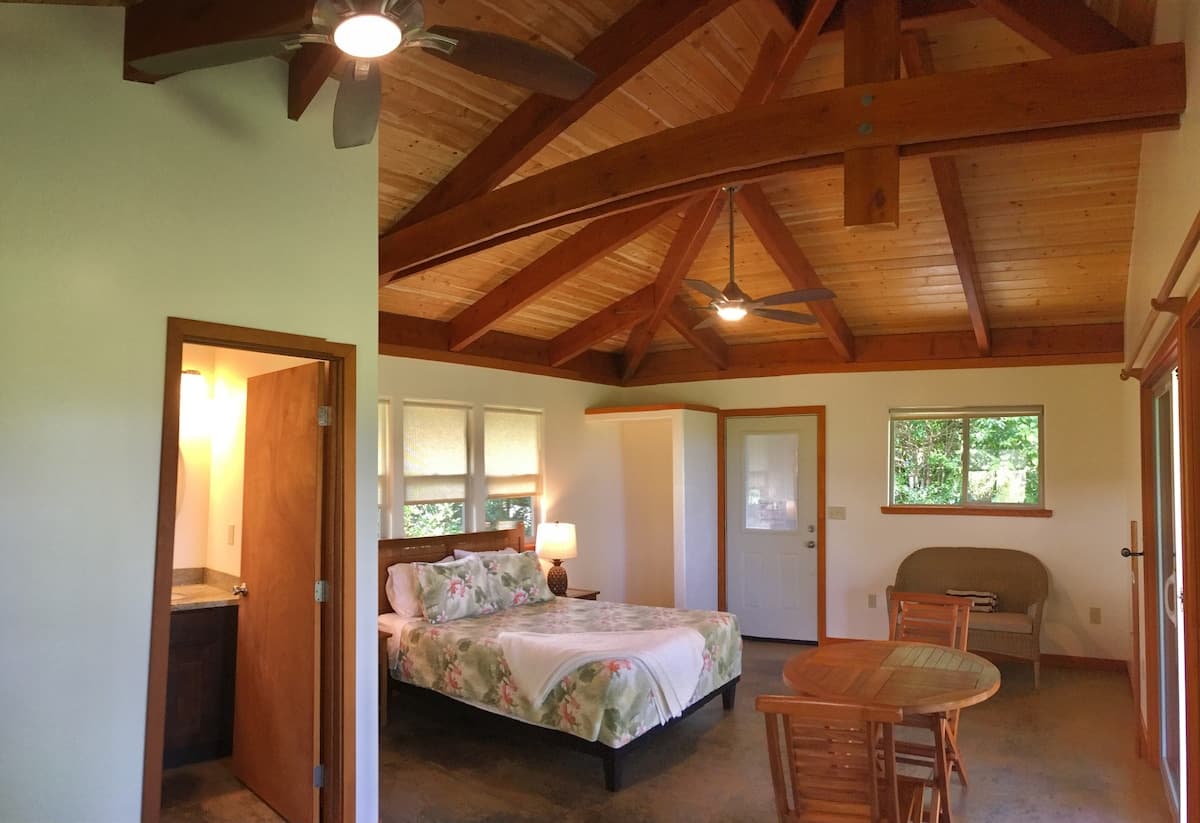 Guesthouse in Pahoa · ★4.86 · 1 bedroom · 1 bed · 1 private bath - Photo 3