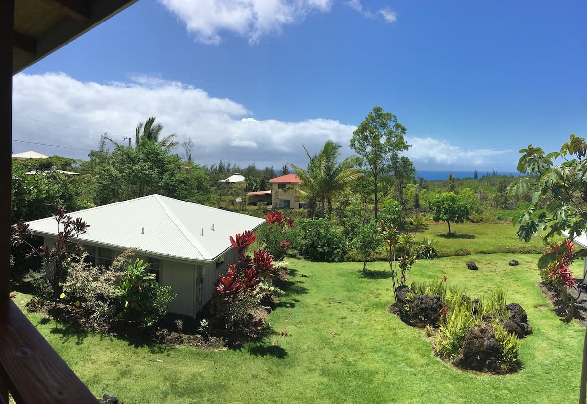 Guesthouse in Pahoa · ★4.86 · 1 bedroom · 1 bed · 1 private bath - Photo 1