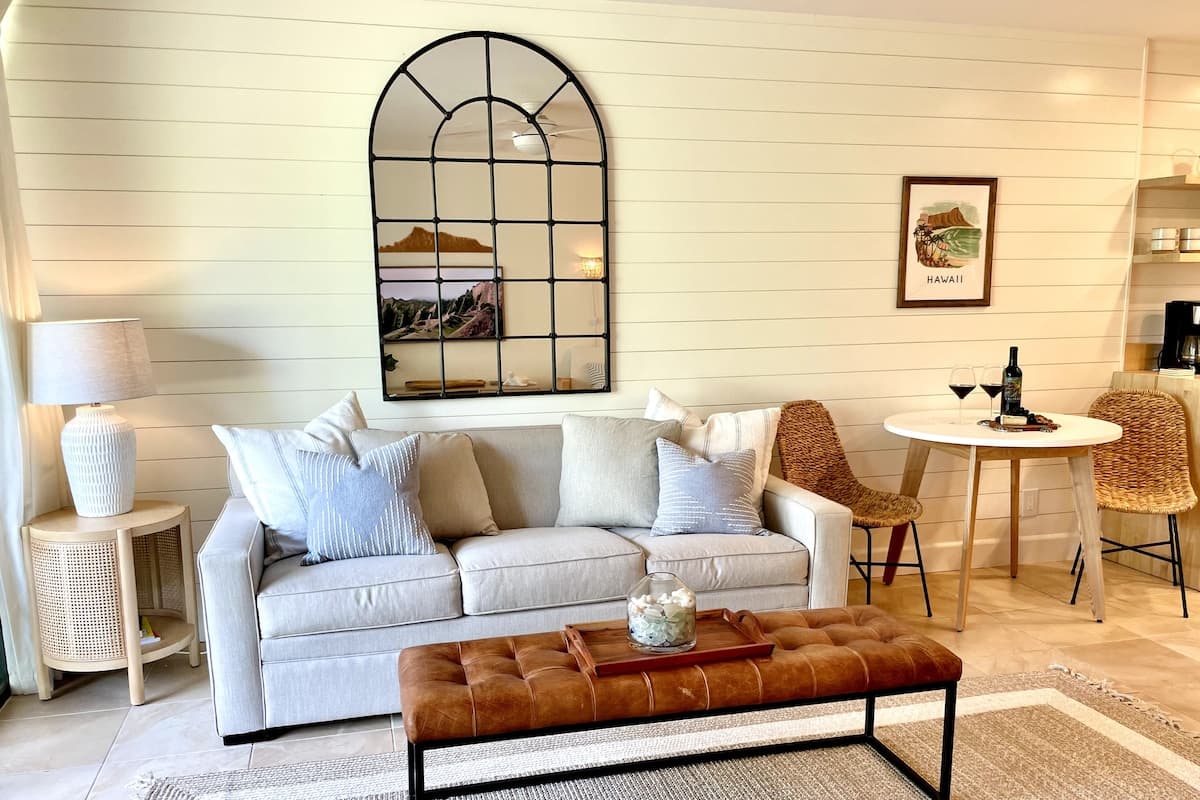 Condo in Kahuku · ★4.97 · 1 bedroom · 2 beds · 1 private bath - Photo 4