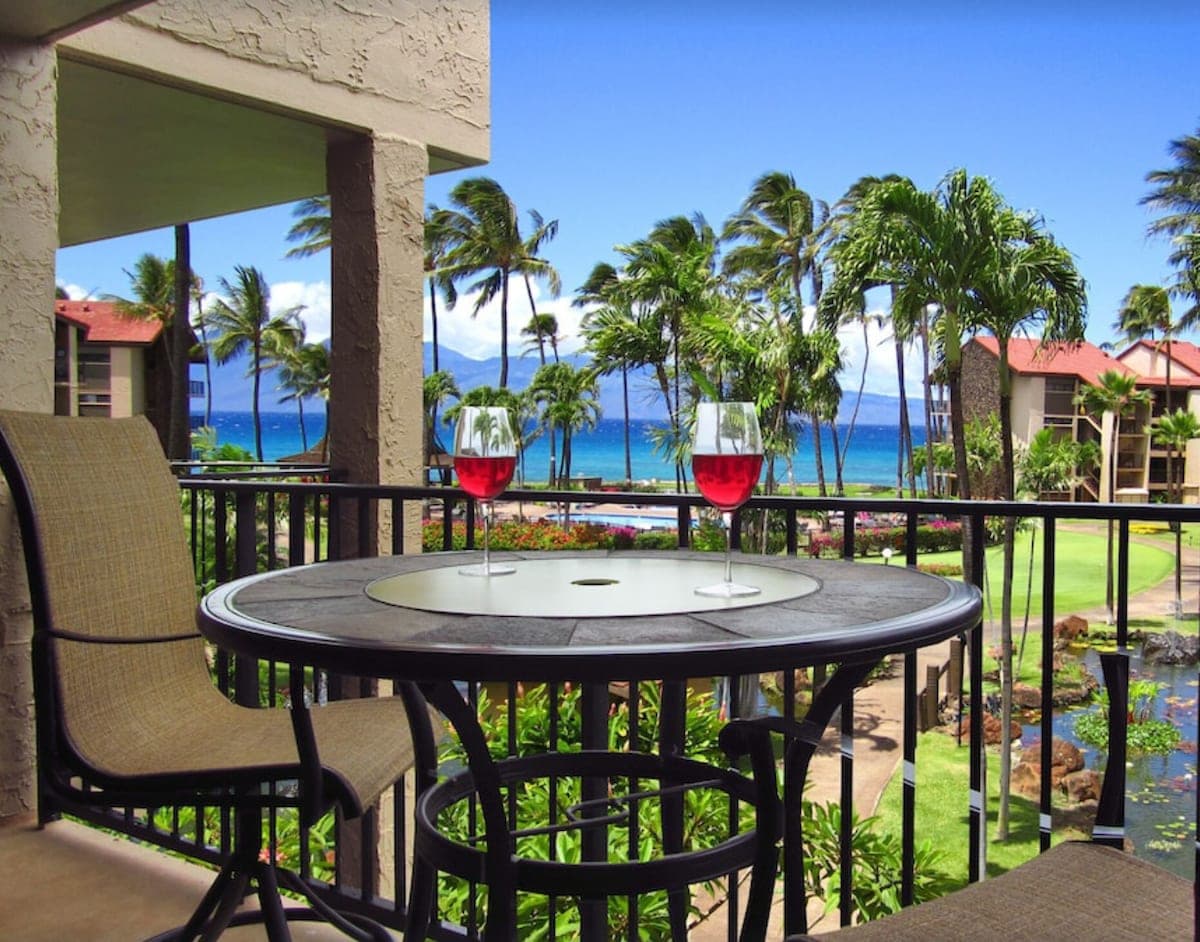 Condo in Lahaina · ★4.59 · 1 bedroom · 1 bed · 1 bath - Photo 1