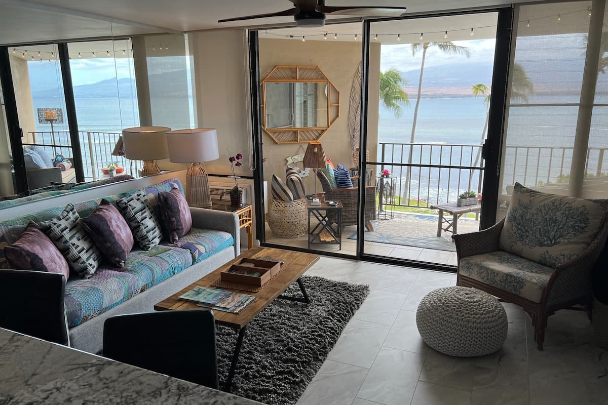 Condo in Wailuku · ★5.0 · 1 bedroom · 2 beds · 1 bath - Photo 2