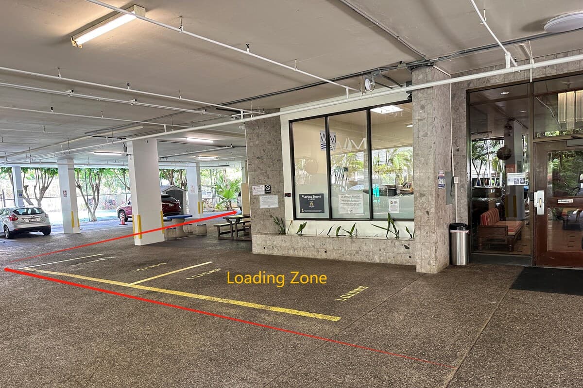 Condo in Honolulu · ★4.86 · Studio · 2 beds · 1 private bath - Photo 3