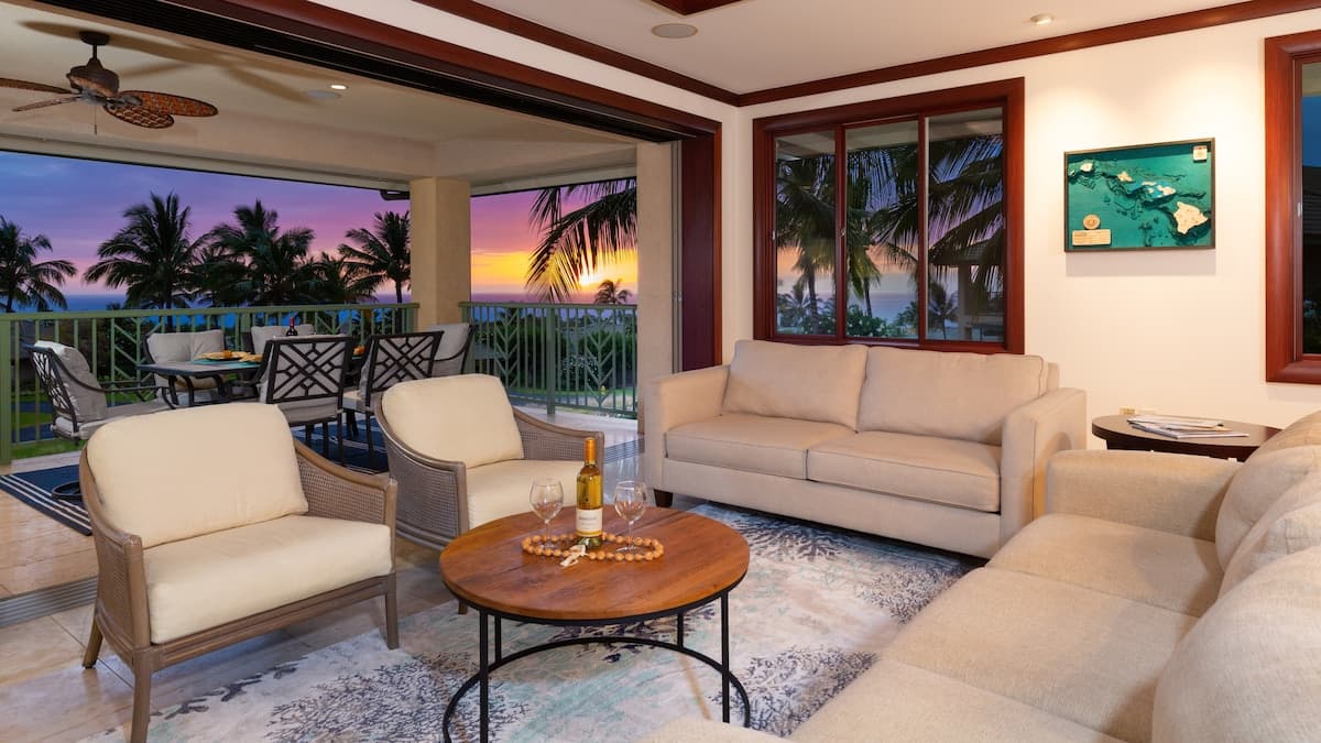Condo in Waimea · ★4.93 · 3 bedrooms · 5 beds · 3 baths - Photo 2