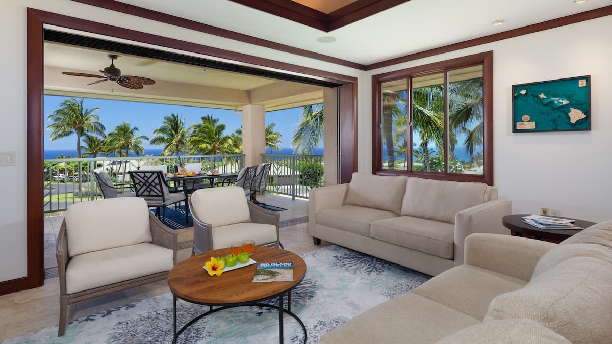 Condo in Waimea · ★4.93 · 3 bedrooms · 5 beds · 3 baths - Photo 1