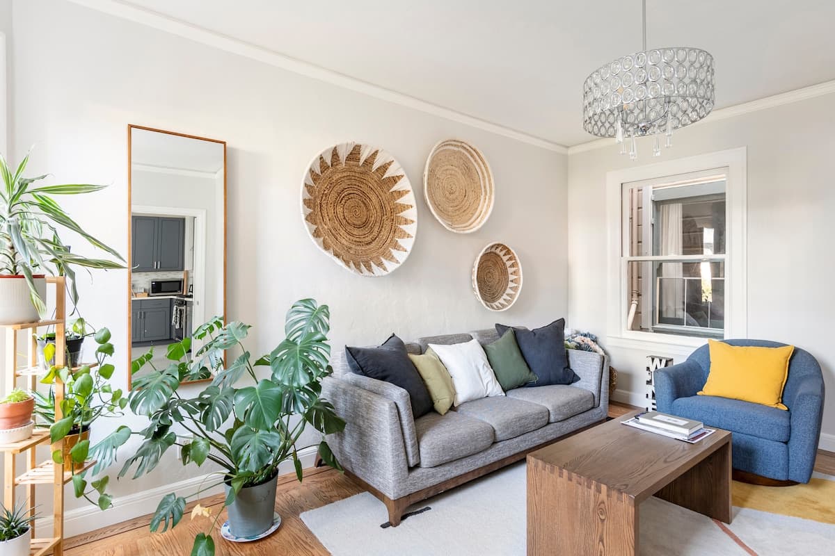 Private Edwardian Suite by Airbnb HQ, Fireplace - Photo 5