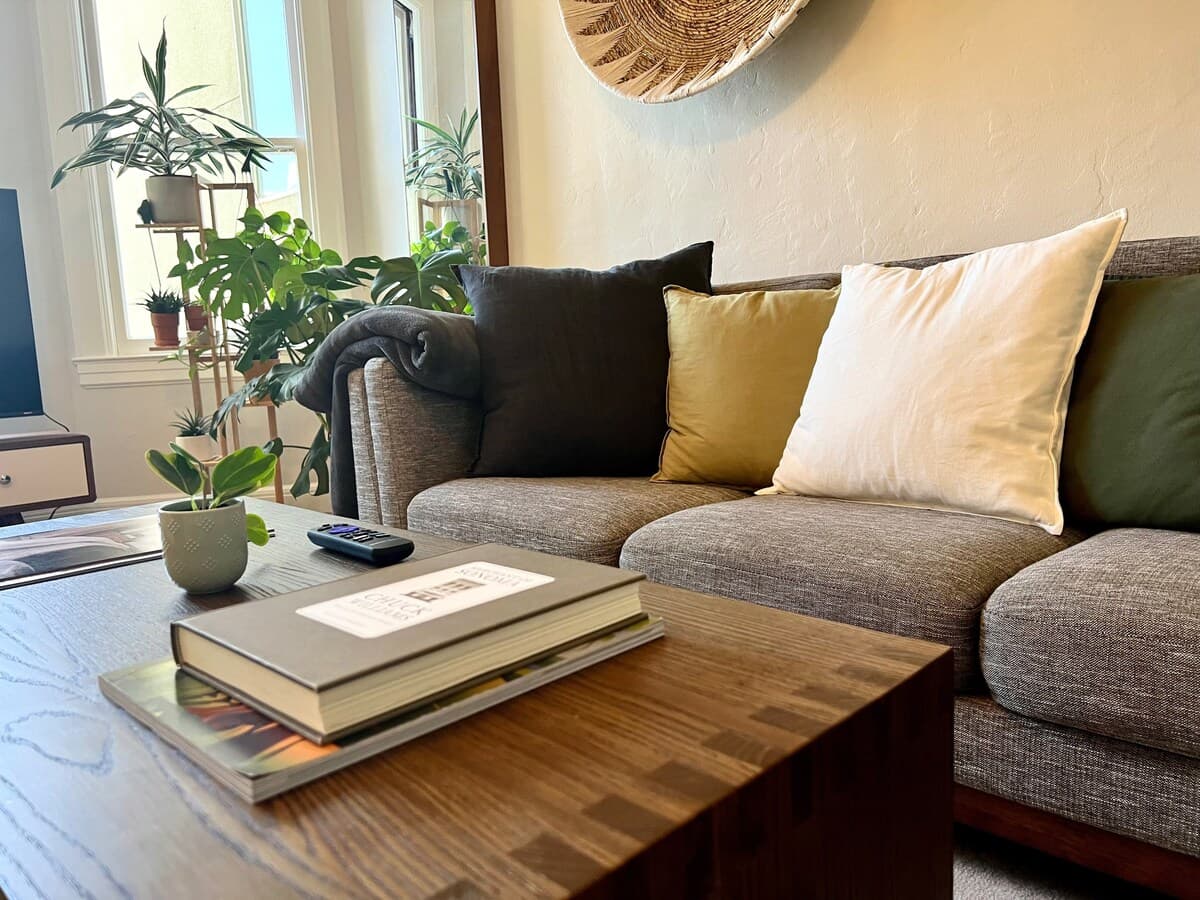 Private Edwardian Suite by Airbnb HQ, Fireplace - Photo 1