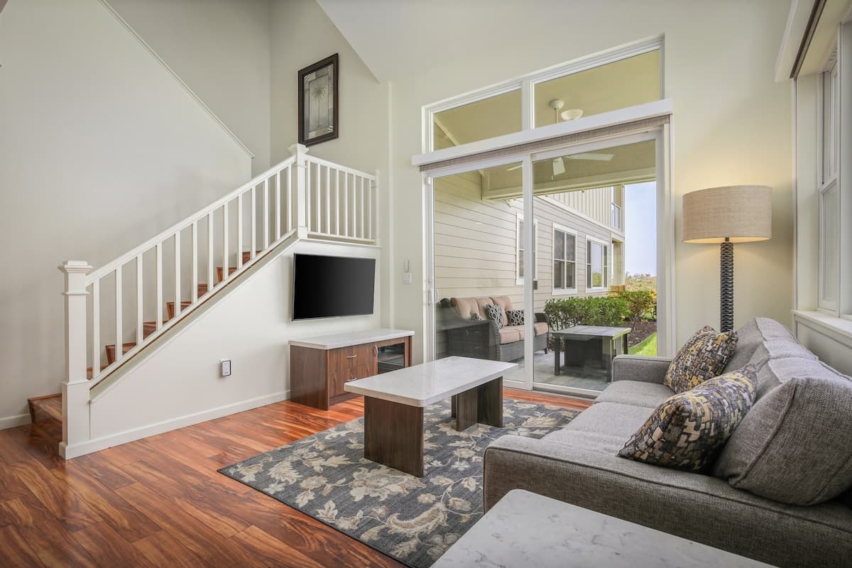 Townhouse in Kailua-Kona · ★5.0 · 3 bedrooms · 4 beds · 3 baths - Photo 3
