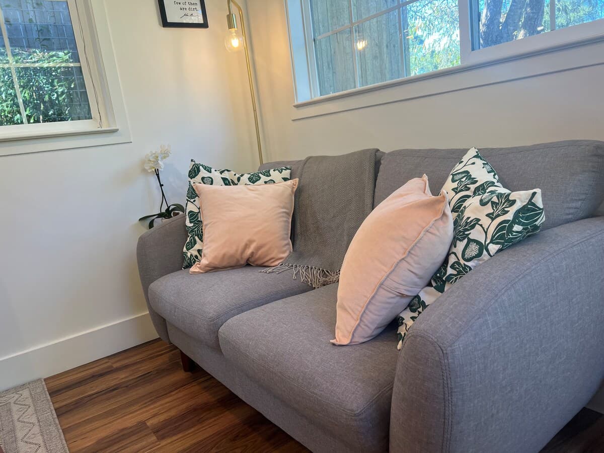 Guesthouse in Mill Valley · ★4.92 · 1 bedroom · 1 bed · 1 private bath - Photo 4