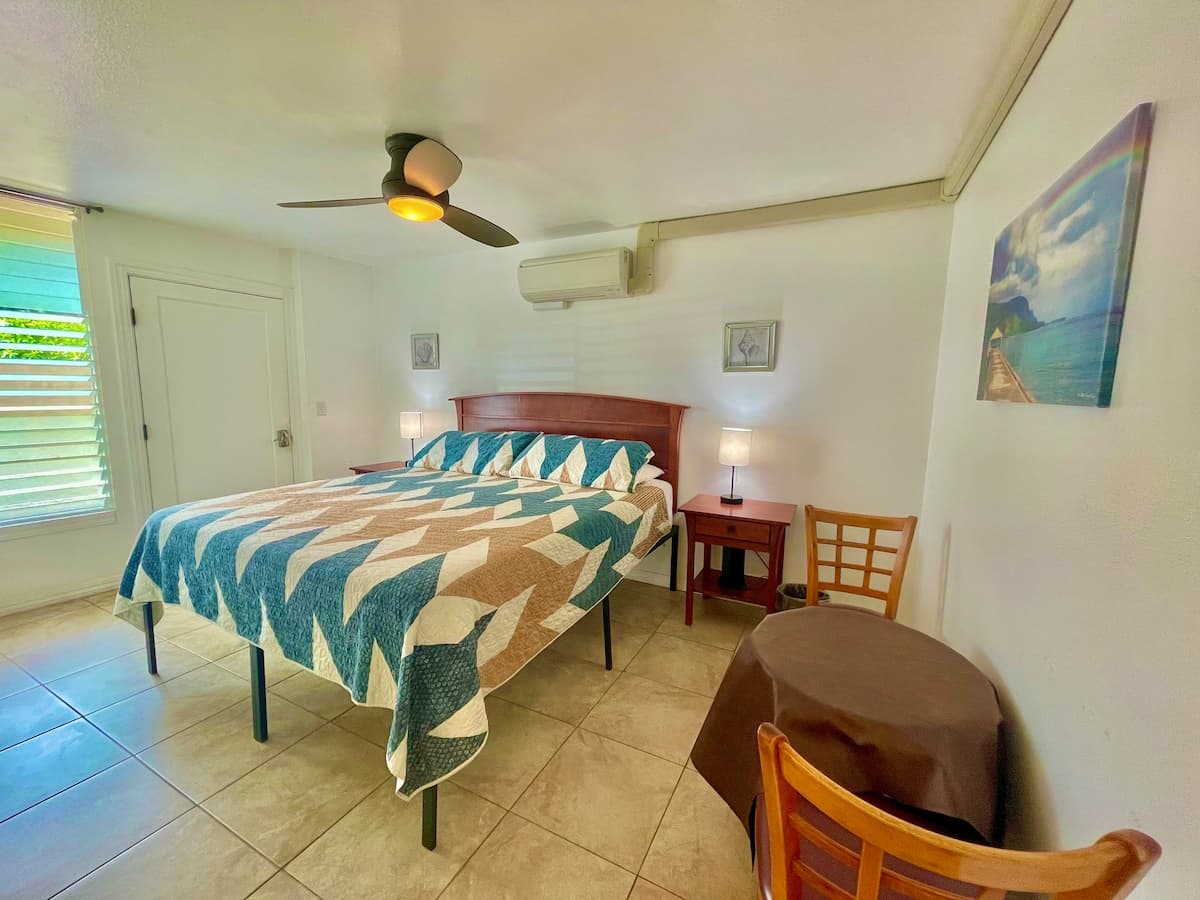 Condo in Kapaa · ★4.79 · 1 bedroom · 1 bed · 1 private bath - Photo 2
